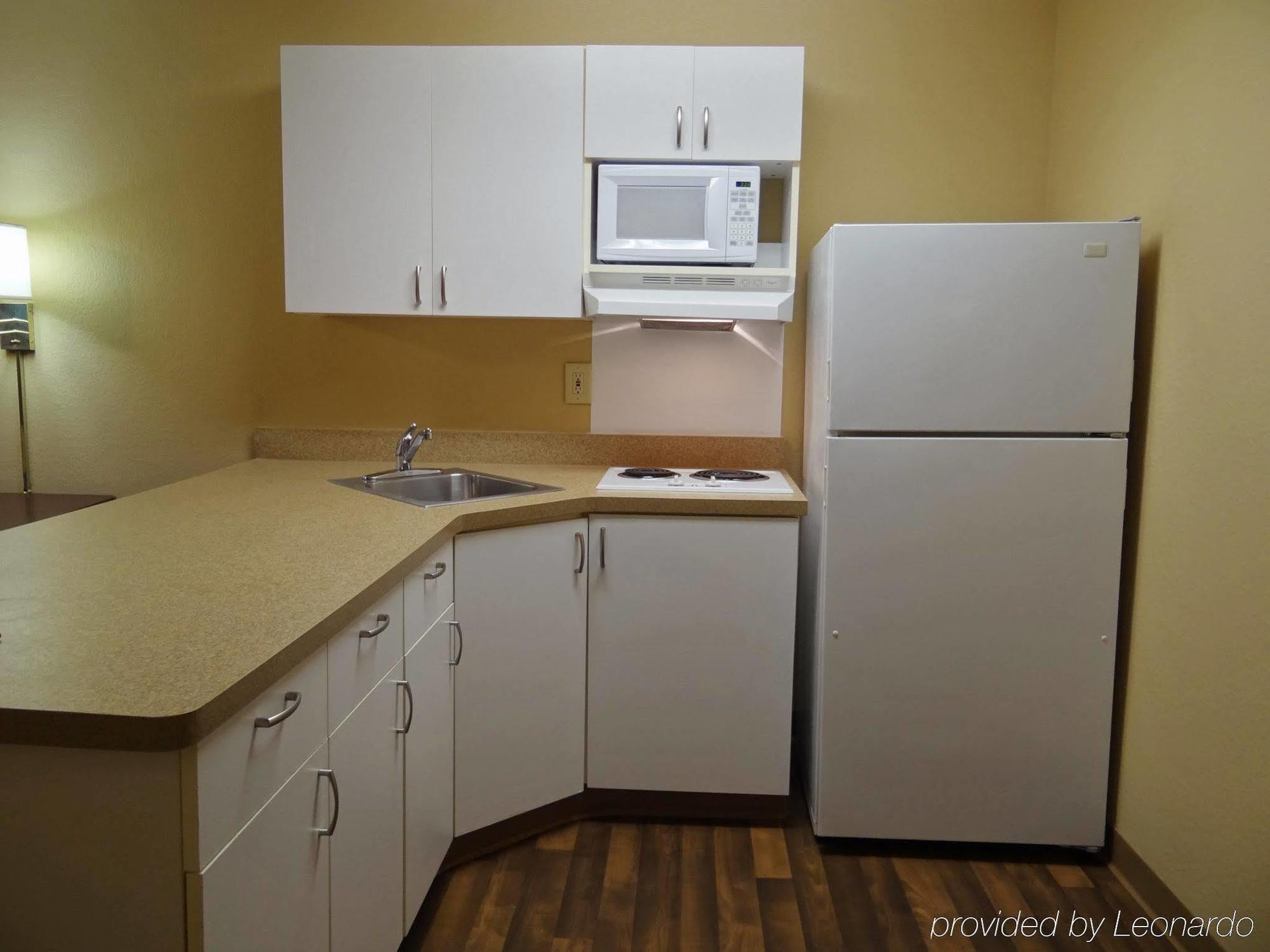 Extended Stay America Select Suites - Raleigh - Cary - Regency Parkway South Exterior foto